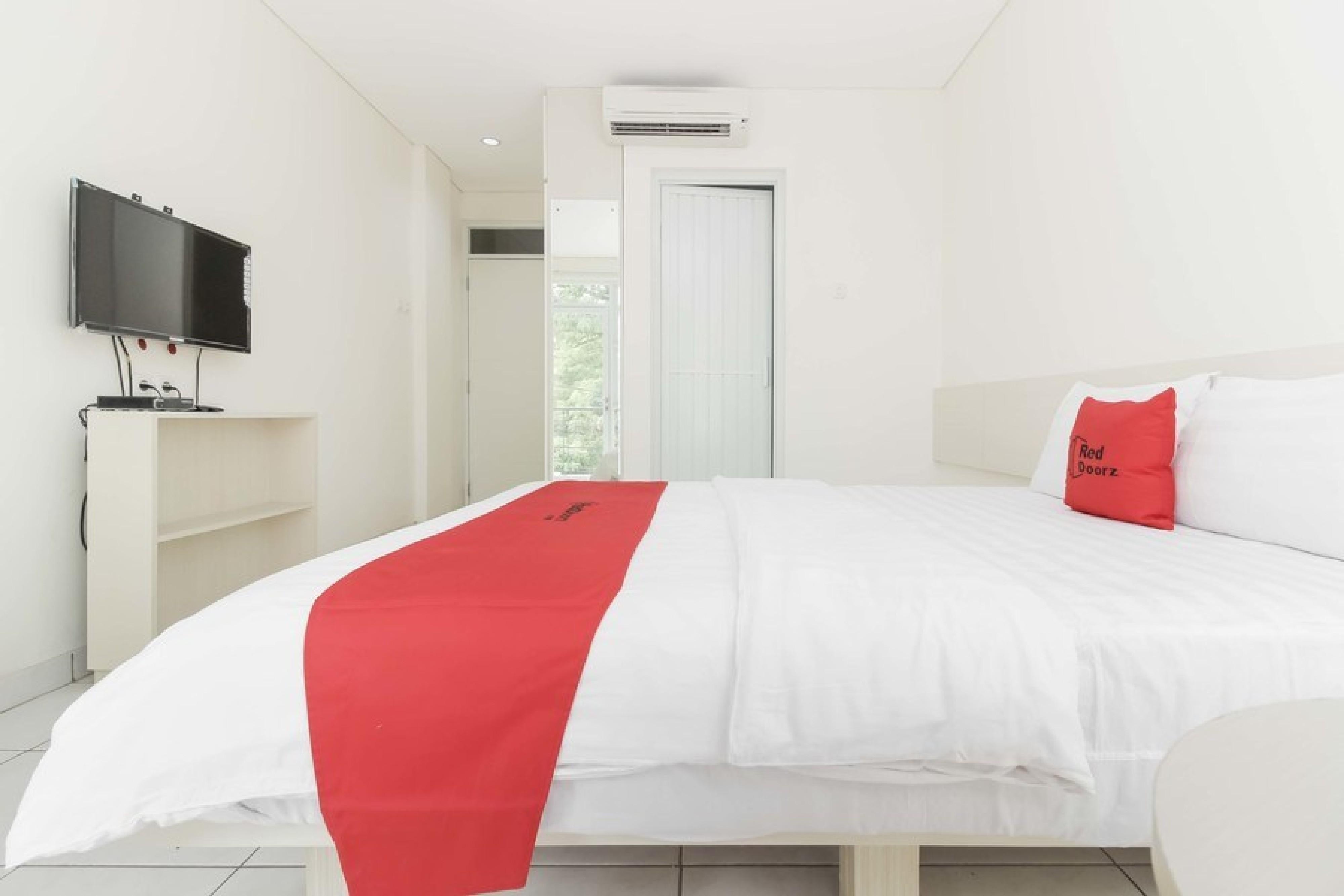 Reddoorz Near Pancoran Otel Cakarta Dış mekan fotoğraf