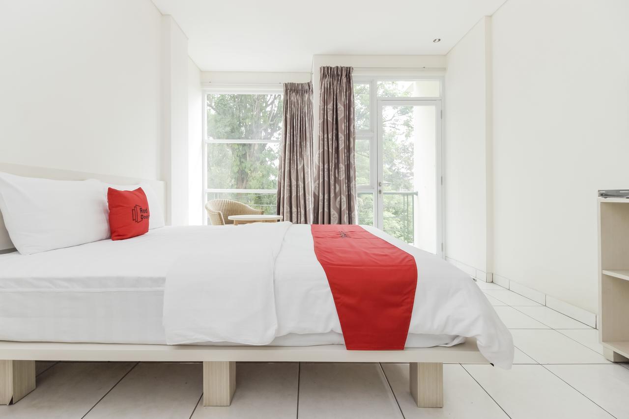Reddoorz Near Pancoran Otel Cakarta Dış mekan fotoğraf