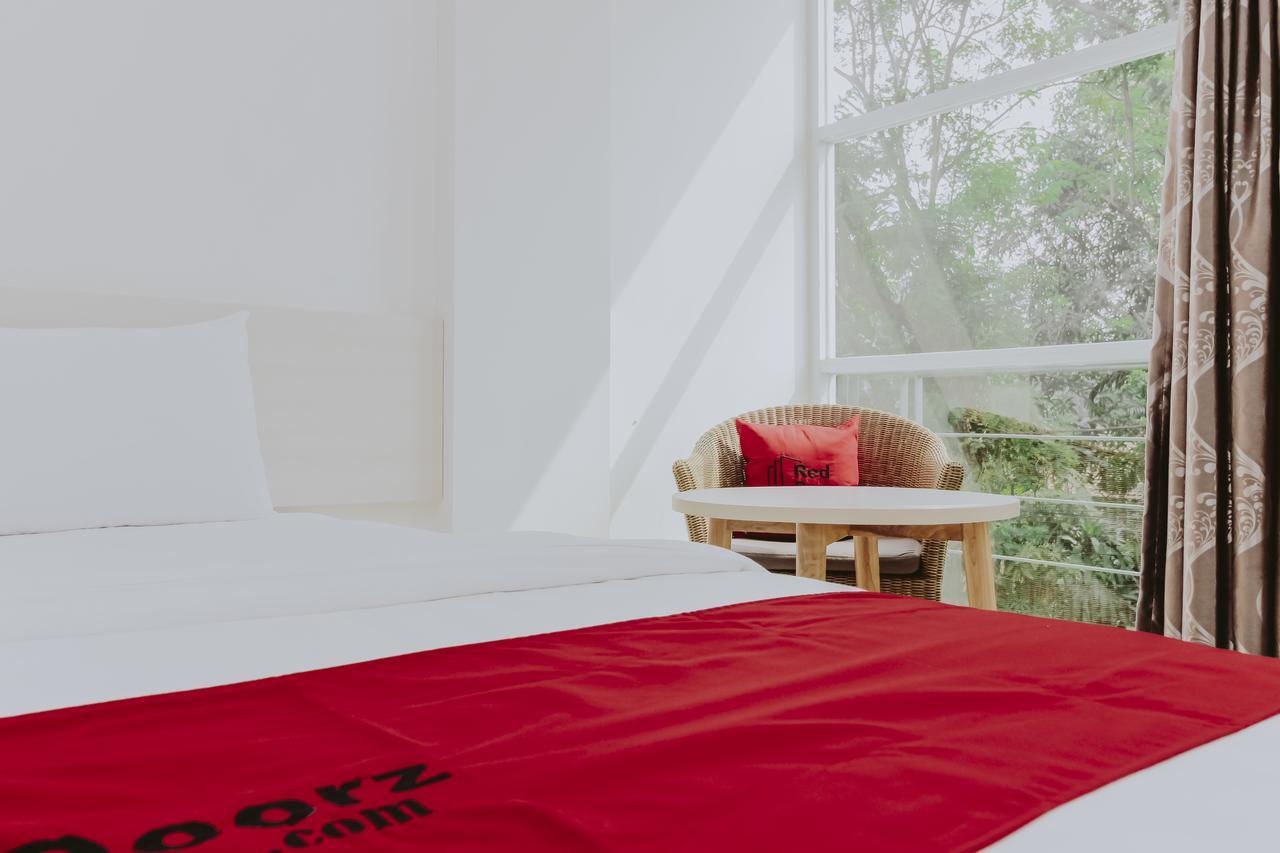 Reddoorz Near Pancoran Otel Cakarta Dış mekan fotoğraf